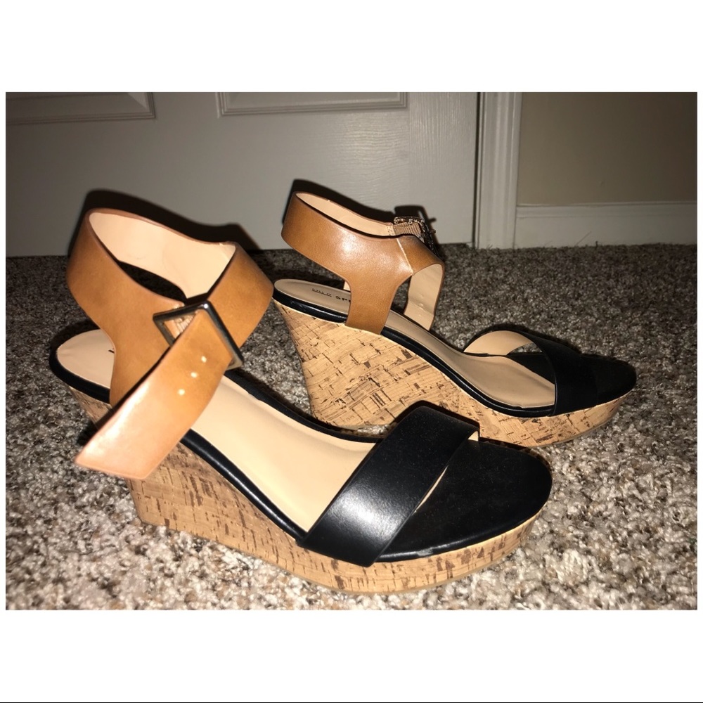 “Call it spring” wedges, size 8.5